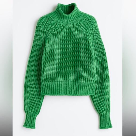 H&M Green Chunky Knit Mock Neck Sweater - Picture 8 of 8